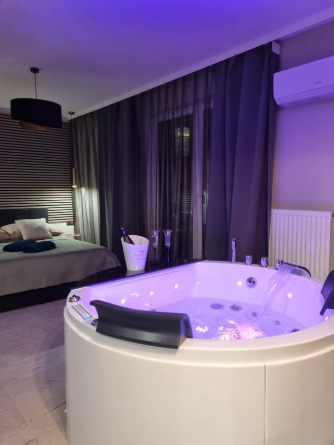 Apartament Jacuzzi Краков Экстерьер фото