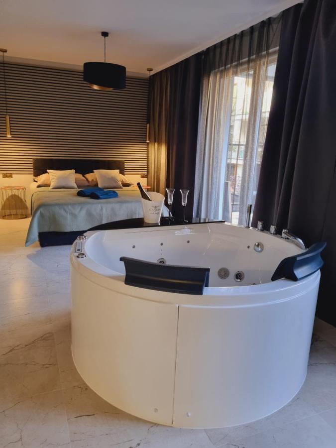 Apartament Jacuzzi Краков Экстерьер фото